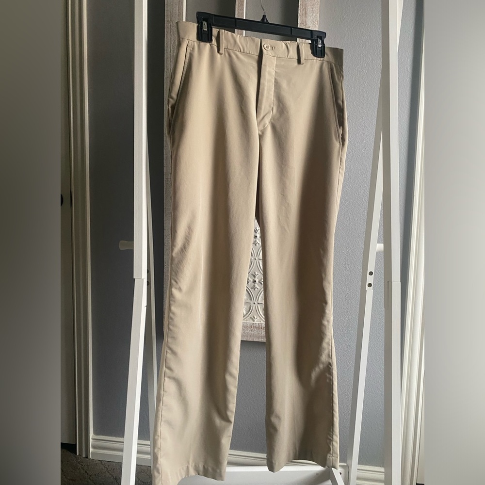 Slazenger Mens Golf Trousers in Light Tan. Size W30 L30.